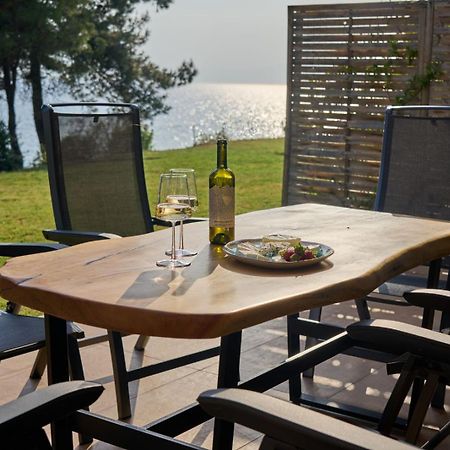 Summerday Villa Private Beach Nea Iraklia Bagian luar foto