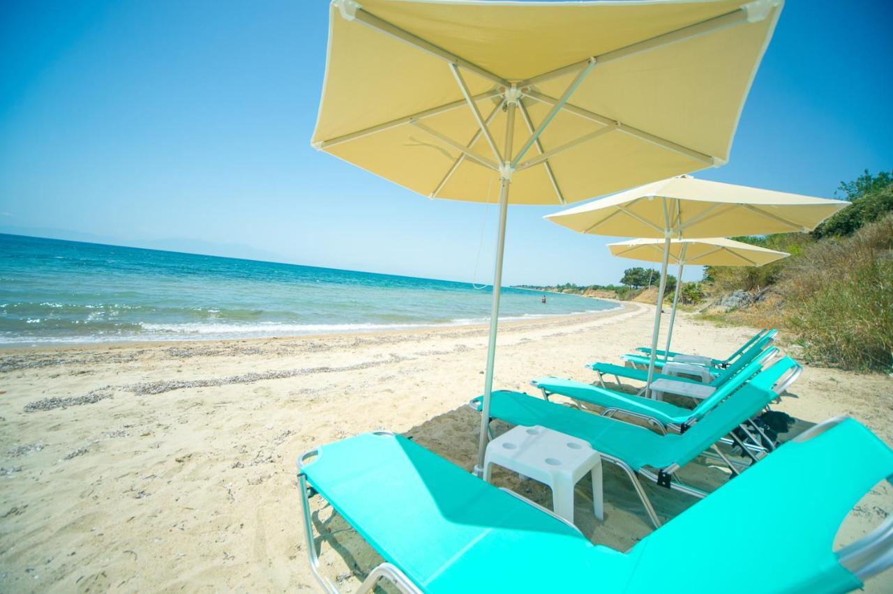 Summerday Villa Private Beach Nea Iraklia Bagian luar foto